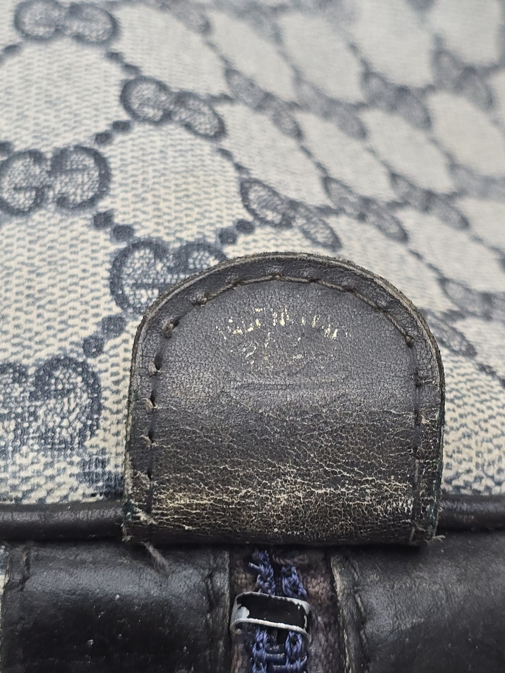 Gucci Monogram Boston Bag in Tan and Black - Picture 6 of 13